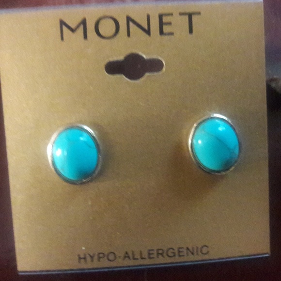 Monet Jewelry - NWOT Monet Turquoise Earrings pierced